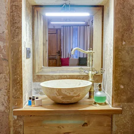 Cappadocia Alfa Cave Hotell 5*